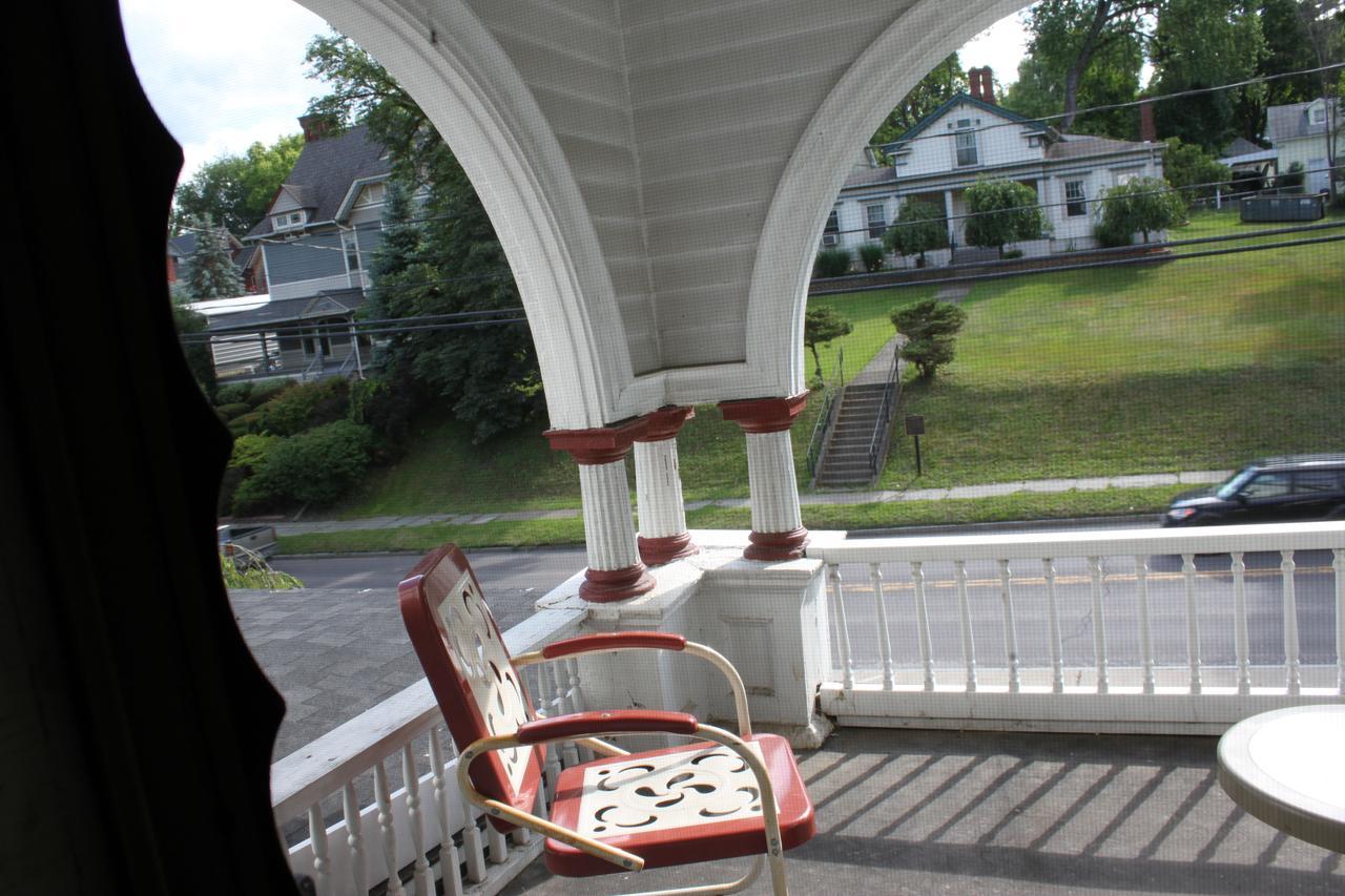 Victorian Charm Inn Towanda Exteriör bild