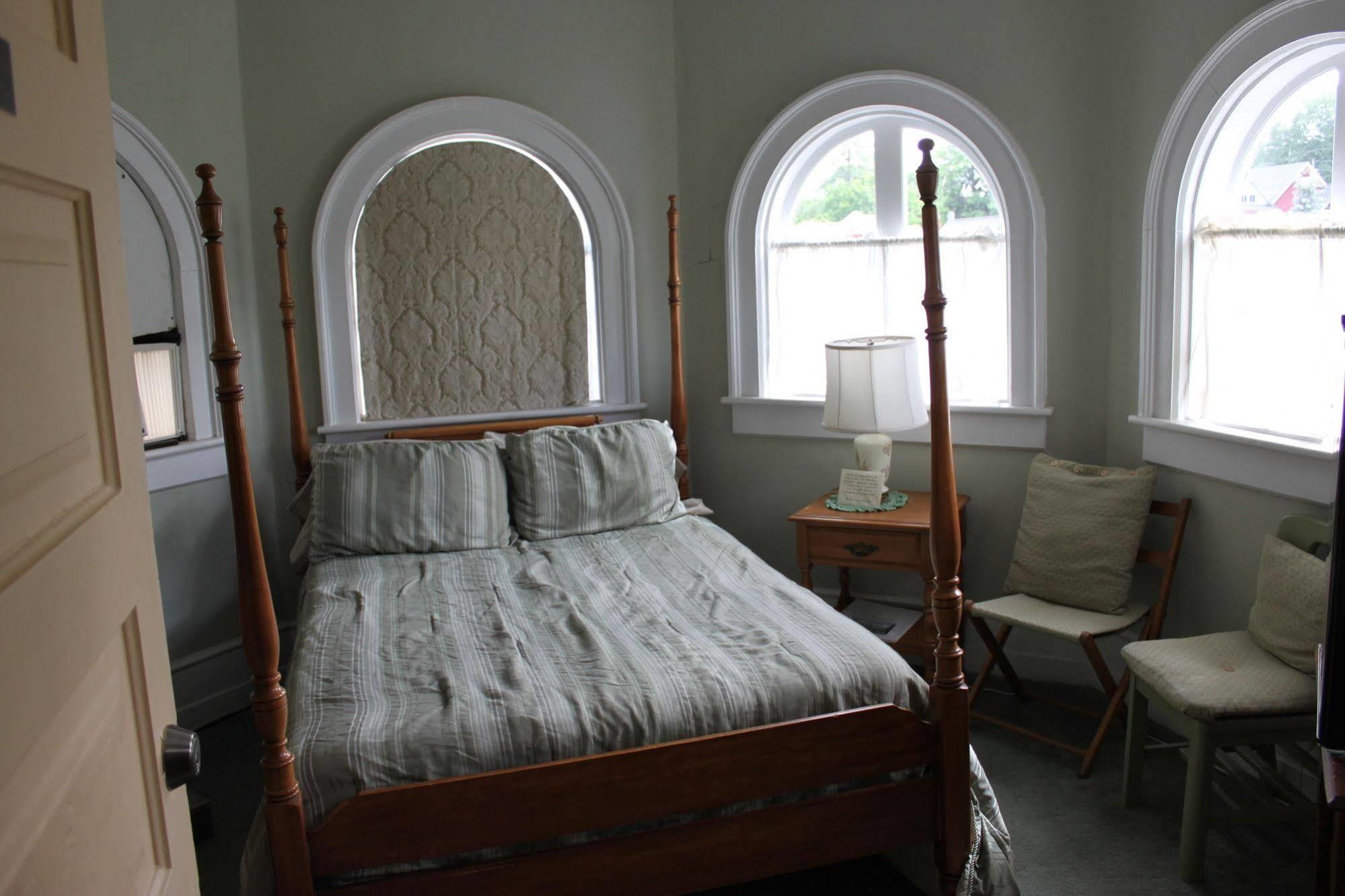 Victorian Charm Inn Towanda Exteriör bild